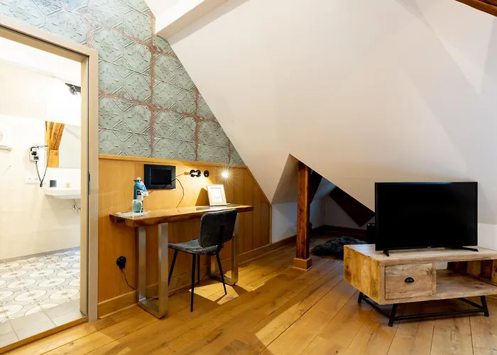 Hotel 1782 - Contactless Self Check-In